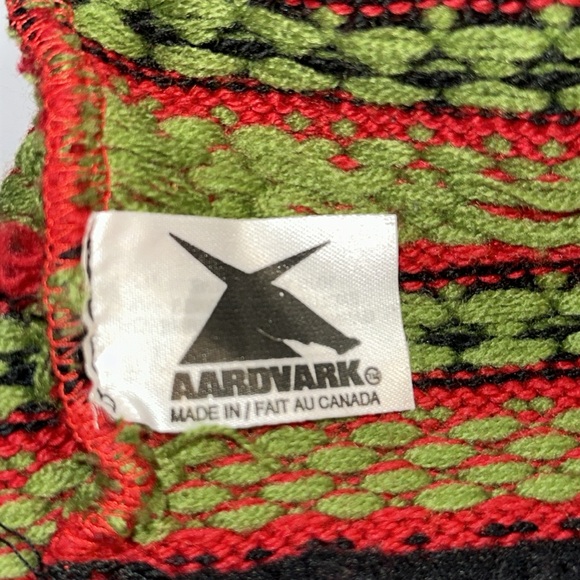 Aardvark 100% lined wool beanie/hat.  New with tag - Picture 4 of 5